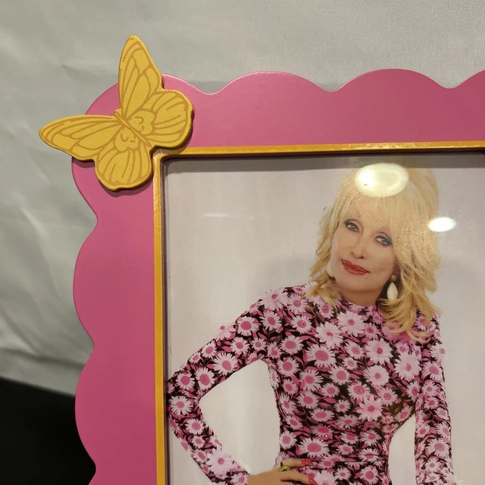 New Dolly Summer 2026 5x7‎ Picture Frame Pink With  Yellow Butterfly